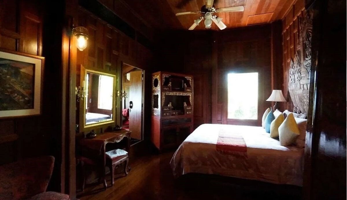 Отель Baan Sang Pathum 4*